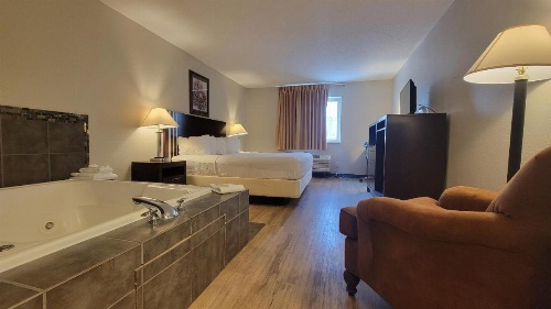 Days Inn by Wyndham Sheridan image 20